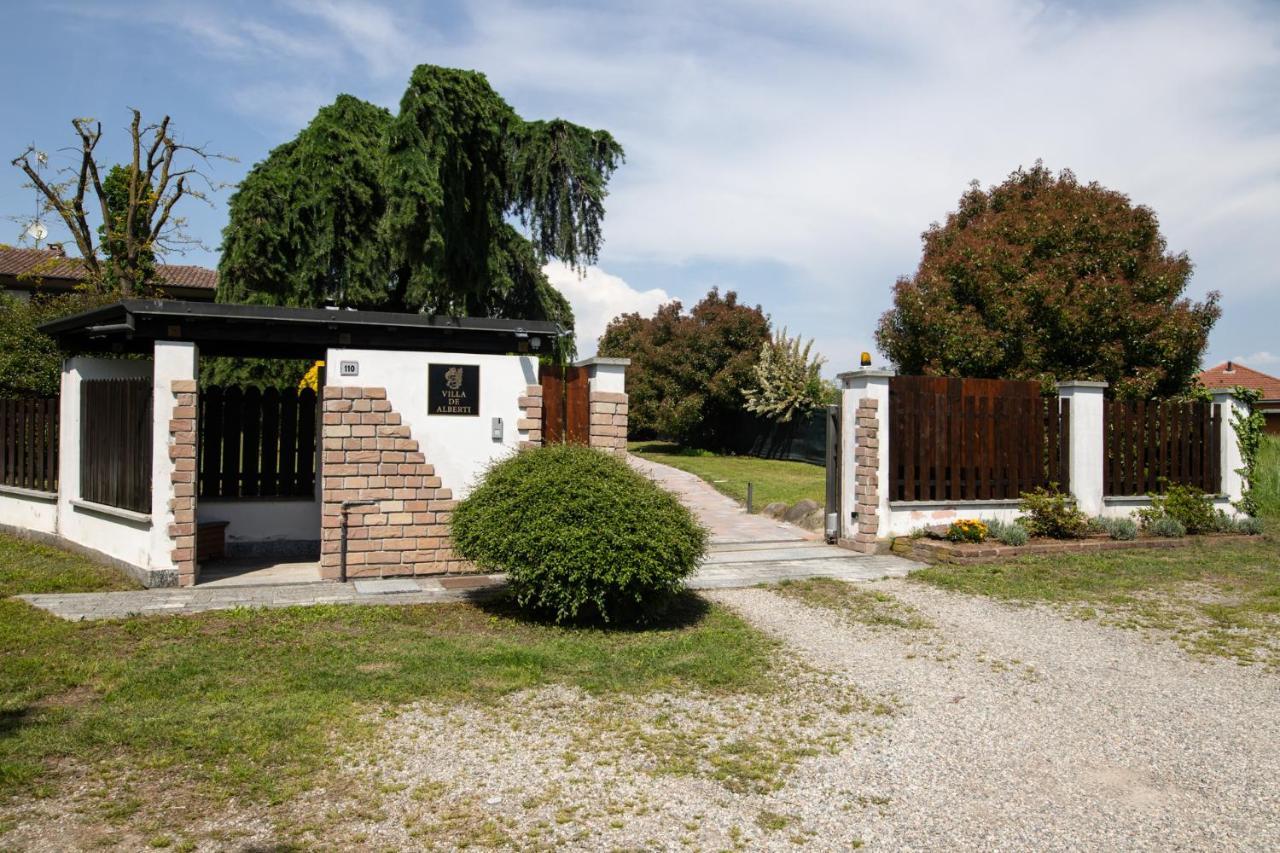 Villa De Alberti 베르기아테 외부 사진